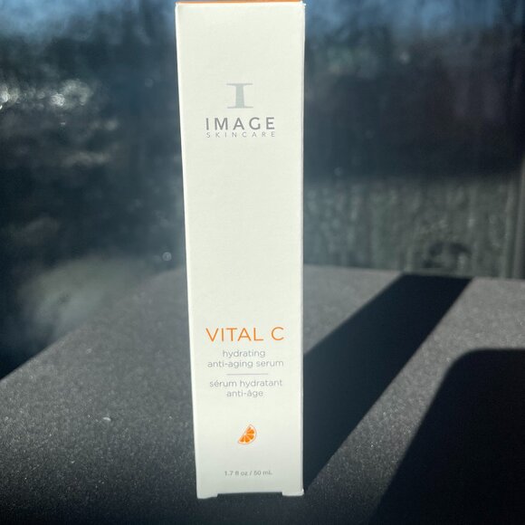 Image Vital C Hydrating AntiAging Serum - Picture 1 of 2